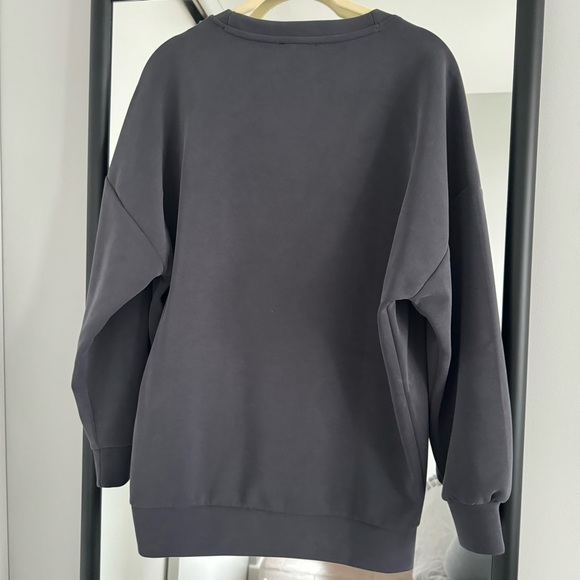 Mavi V Neck Sweatshirt softstreme like - Picture 5 of 7